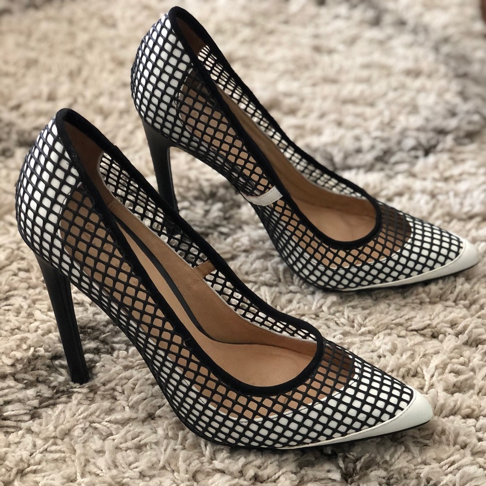 L.A.M.B pump